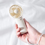 Tragbarer Mini-Ventilator 2025 – leise, leicht, Taschenformat